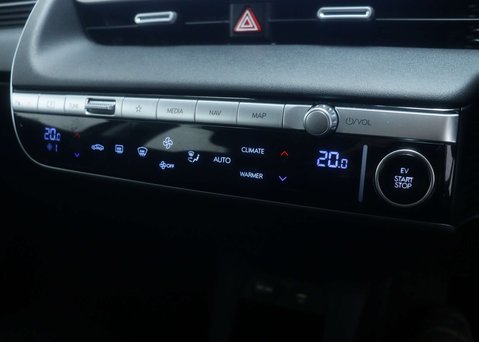 Hyundai IONIQ 5 IONIQ 5 Premium EV 5dr 27