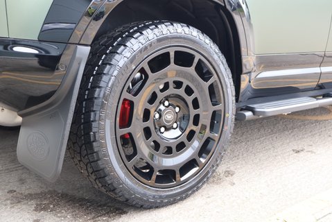 Land Rover Defender 110 BRAND NEW HARD TOP X-DYNAMIC 250 S STYLED AT SEEKER 14