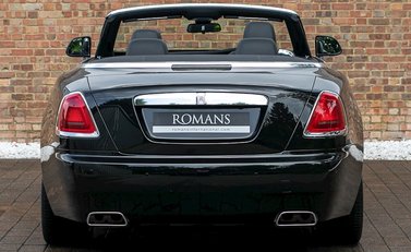 Rolls-Royce Dawn 7