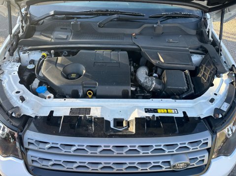Land Rover Discovery Sport 2.0 TD4 Pure Edition SUV 5dr Diesel Manual 4WD Euro 6 (s/s) (5 Seat) (150 p 16