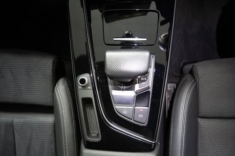 Audi A5 2.0 TFSI 45 Black Edition Coupe 2dr Petrol S Tronic quattro Euro 6 (s/s) (2 22