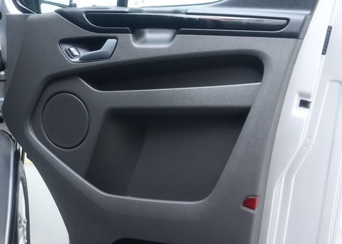 Ford Transit Custom 2.0 Transit Custom 300 Limited EcoBlue Auto 33