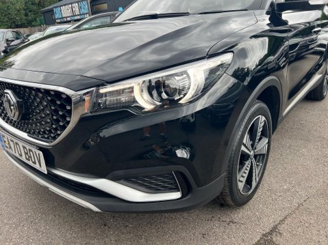 MG ZS 44.5kWh Exclusive Auto 5dr 10