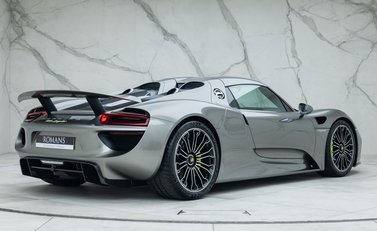 Porsche 918 Spyder 19