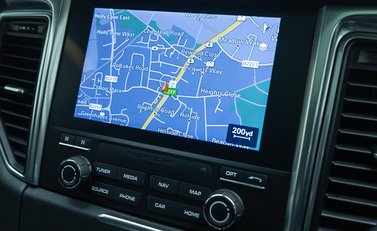 Porsche Macan TURBO 25