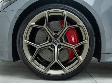 Audi RS6 AVANT PERFORMANCE CARBON VORSPRUNG