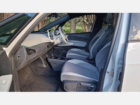 Volkswagen ID.3 Pro Performance 58kWh Family Hatchback 5dr Electric Auto (204 ps) 11