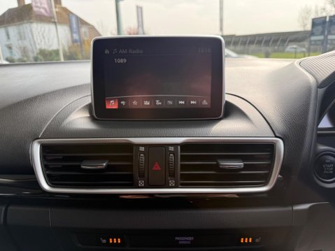 Mazda 3 2.0 SKYACTIV-G SE-L Euro 5 (s/s) 5dr 29