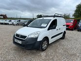 Peugeot Partner SWB L1H1 Low Roof Professional Air Con EURO 6 NO VAT 2