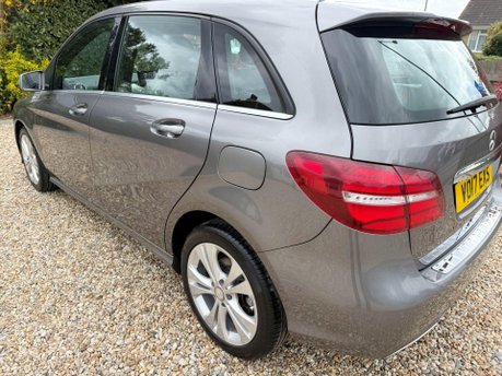 Mercedes-Benz B Class 2.1 B200d Sport (Premium Plus) 7G-DCT Euro 6 (s/s) 5dr 12