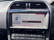 Jaguar F-Pace 2.0 D180 Chequered Flag Auto AWD Euro 6 (s/s) 5dr 74