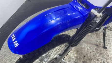 Yamaha TT-R125 TTR 125 2009 OFF ROAD FIELD BIKE 125CC LEARNER MX BIKE VERY CLEAN 22