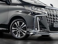 Toyota Alphard 2.5 MPV 2.5 SUV Automatic Petrol 4