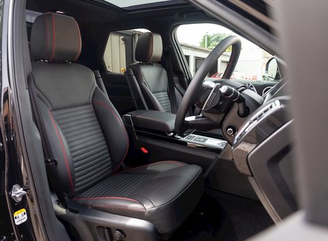 Land Rover Discovery Td6 HSE 12