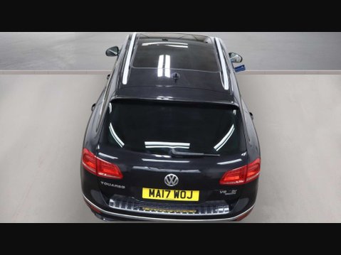 Volkswagen Touareg 3.0 Touareg V6 R-Line+ TDI BlueMotion Technology Auto 4WD 5dr 8