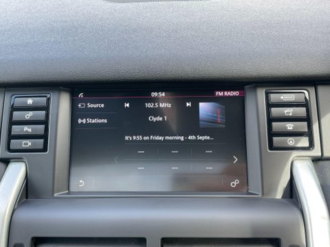 Land Rover Discovery Sport 2.0 TD4 SE Tech Auto 4WD Euro 6 (s/s) 5dr 27