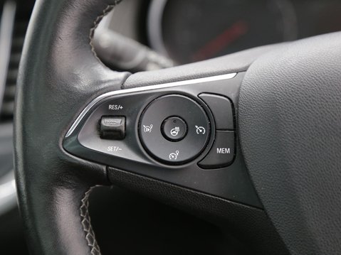 Vauxhall Grandland X 1.2 Turbo Elite Nav Euro 6 (s/s) 5dr 11