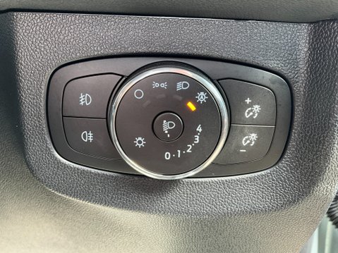 Ford Transit Courier 1.0 EcoBoost Active Auto SWB Euro 6 (s/s) 5dr 35