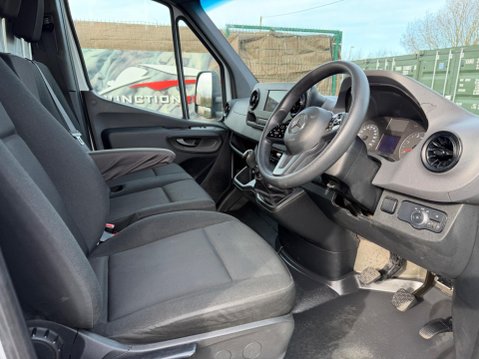 Mercedes-Benz Sprinter 2.1 314 CDI Ready To Work VFS Luton 5dr Diesel Manual L3 Euro 6 (143 ps) 13