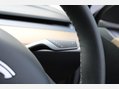 Tesla Model Y LONG RANGE AWD 18