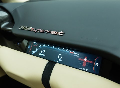 Ferrari 812 Superfast 19