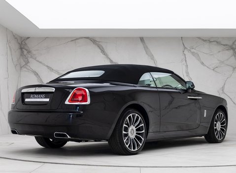 Rolls-Royce Dawn 9