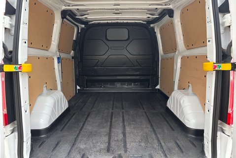 Ford Transit Custom 280 130 ps L1 Limited Panel Van - Sat Nav 13