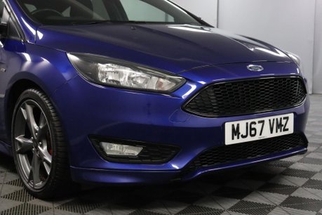 Ford Focus ST-LINE X 24