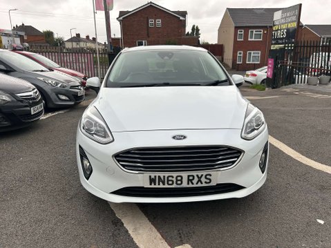 Ford Fiesta 1.1 Fiesta Zetec 3dr 2