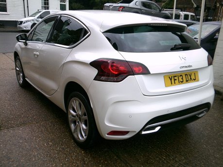 Citroen DS4 DSTYLE ONLY 46,000 MILES FROM NEW 17