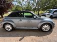 Volkswagen Beetle DESIGN TSI BLUEMOTION TECHNOLOGY DSG 24