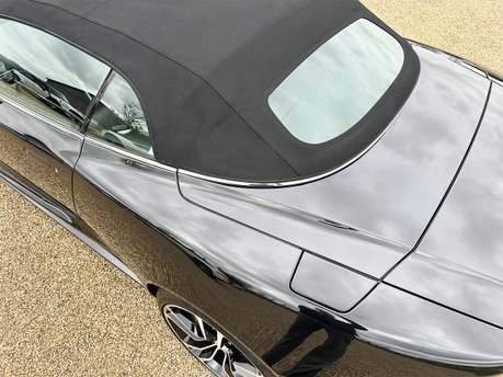 Aston Martin DBS V12 VOLANTE CARBON BLACK EDITION 37