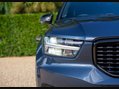 Volvo XC40 2.0 XC40 R-Design B4 MHEV AWD Auto 4WD 5dr 9
