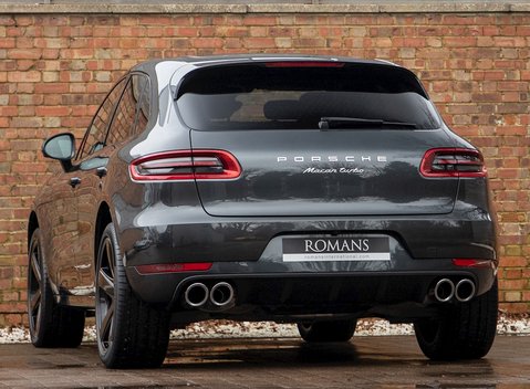 Porsche Macan Turbo 3