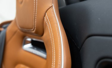 Jaguar F-Type SVR Convertible 26