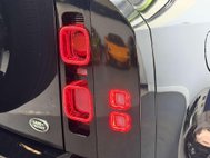 Land Rover Defender 3.0 D300 MHEV X-Dynamic HSE SUV 5dr Diesel Auto 4WD Euro 6 (s/s) (300 ps) 60