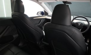 Tesla Model Y PERFORMANCE AWD Full Self Driving AutoPark & Summon GROK AI One Owner VAT Q 20