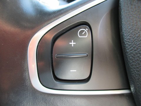 Renault Clio 0.9 TCe GT Line Euro 6 (s/s) 5dr 30