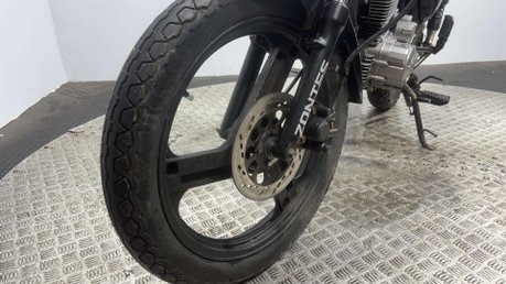 Zontes ZT 125 2014 7K RUNNING PROJECT BIKE SPARES OR REPAIR 125CC 26