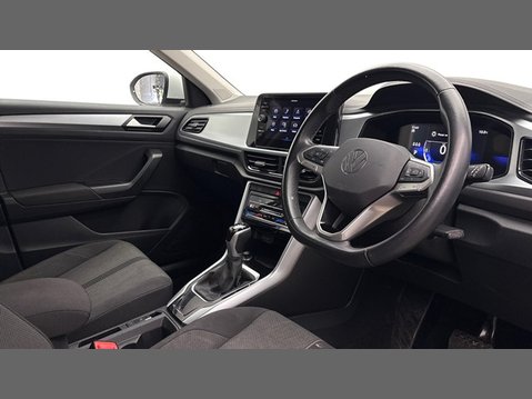Volkswagen T-Roc 1.5 TSI Life SUV 5dr Petrol DSG Euro 6 (s/s) (150 ps) 5