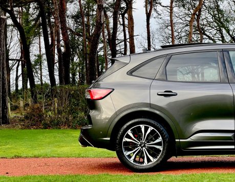 Ford Kuga ST-LINE X FIRST EDITION ECOBLUE 23