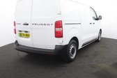 Peugeot e-Expert 100kW 75kWh Professional MWB Electric Automatic 11kW Charger 32