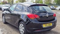 Vauxhall Astra 1.6 16v Exclusiv Hatchback 5dr Petrol Auto Euro 5 (115 ps) 4