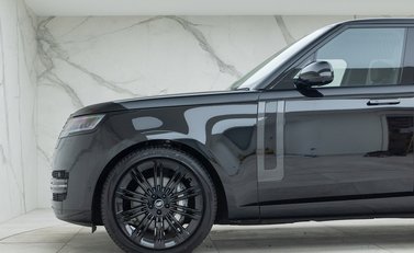 Land Rover Range Rover D350 SE 24