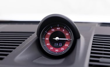 Porsche 911 Carrera GTS (992) 16