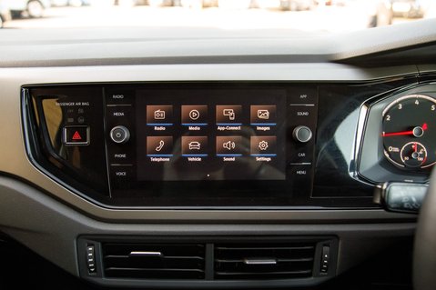 Volkswagen Polo MATCH TSI 15