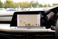 Volkswagen Golf LIFE TSI 23