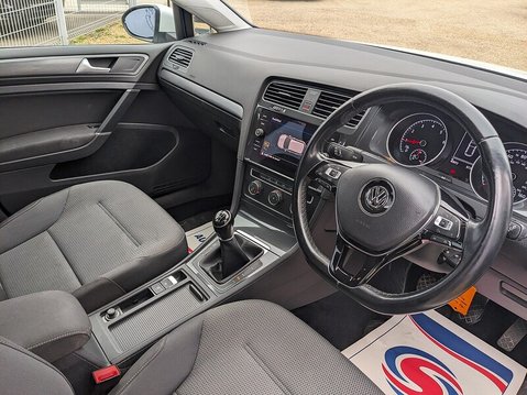 Volkswagen Golf SE NAVIGATION TSI BLUEMOTION TECHNOLOGY 12