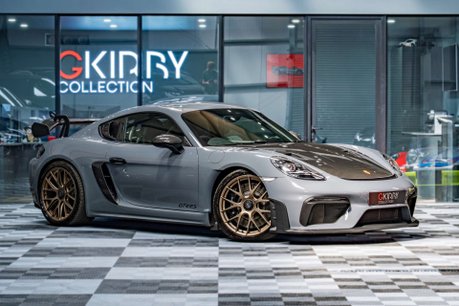 Porsche 718 Cayman GT4 RS