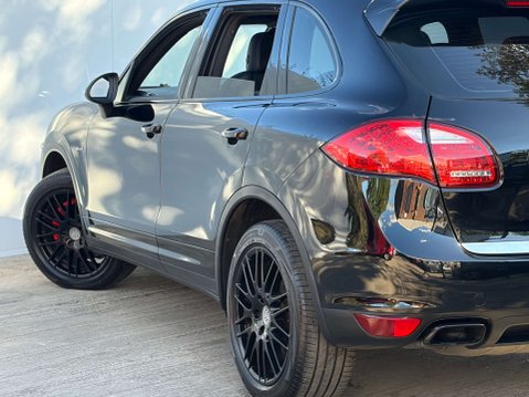 Porsche Cayenne 4.1 Cayenne V8 D S Tiptronic S Auto 4WD 5dr 49